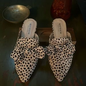 Queen George Mules Black And Tan Leopard Print Pointed Toe Flat/Low Heel Size 6